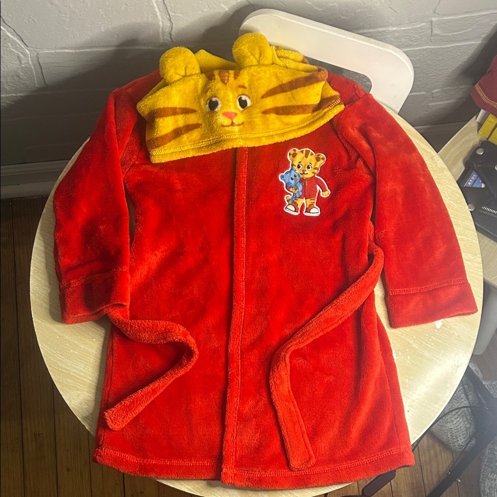 Daniel Tiger kids bathrobe